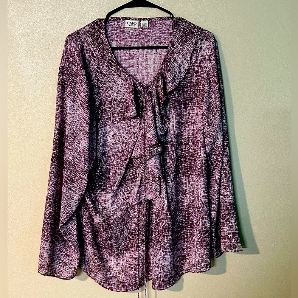 Cato size 22/24 long sleeve ruffle collar top